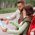 Instructeur de conduite enseignant la sécurité routière